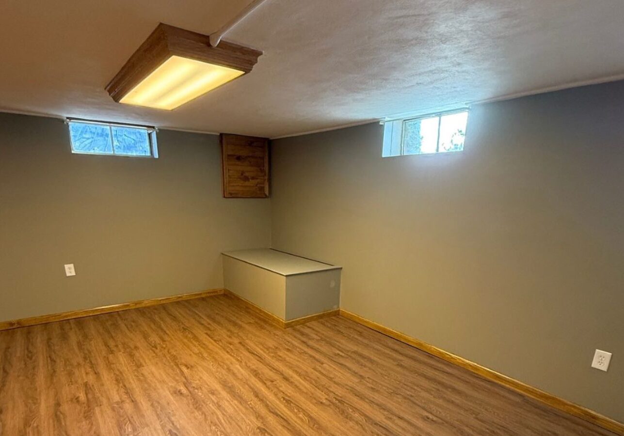 Loft Drywall & Plaster expert completing drywall repair in Bethel Park, PA ensuring precise wall restoration and clean finishes. Drywall Repair Near Me.