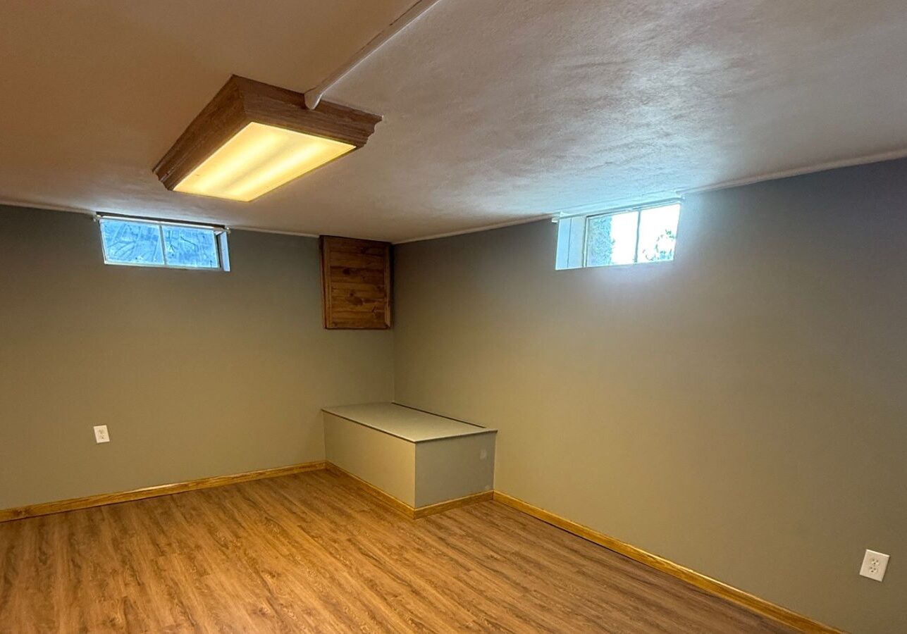 Loft Drywall & Plaster expert completing drywall repair in Bridgeville, PA ensuring seamless wall restoration and professional results. Drywall Repair Near Me.